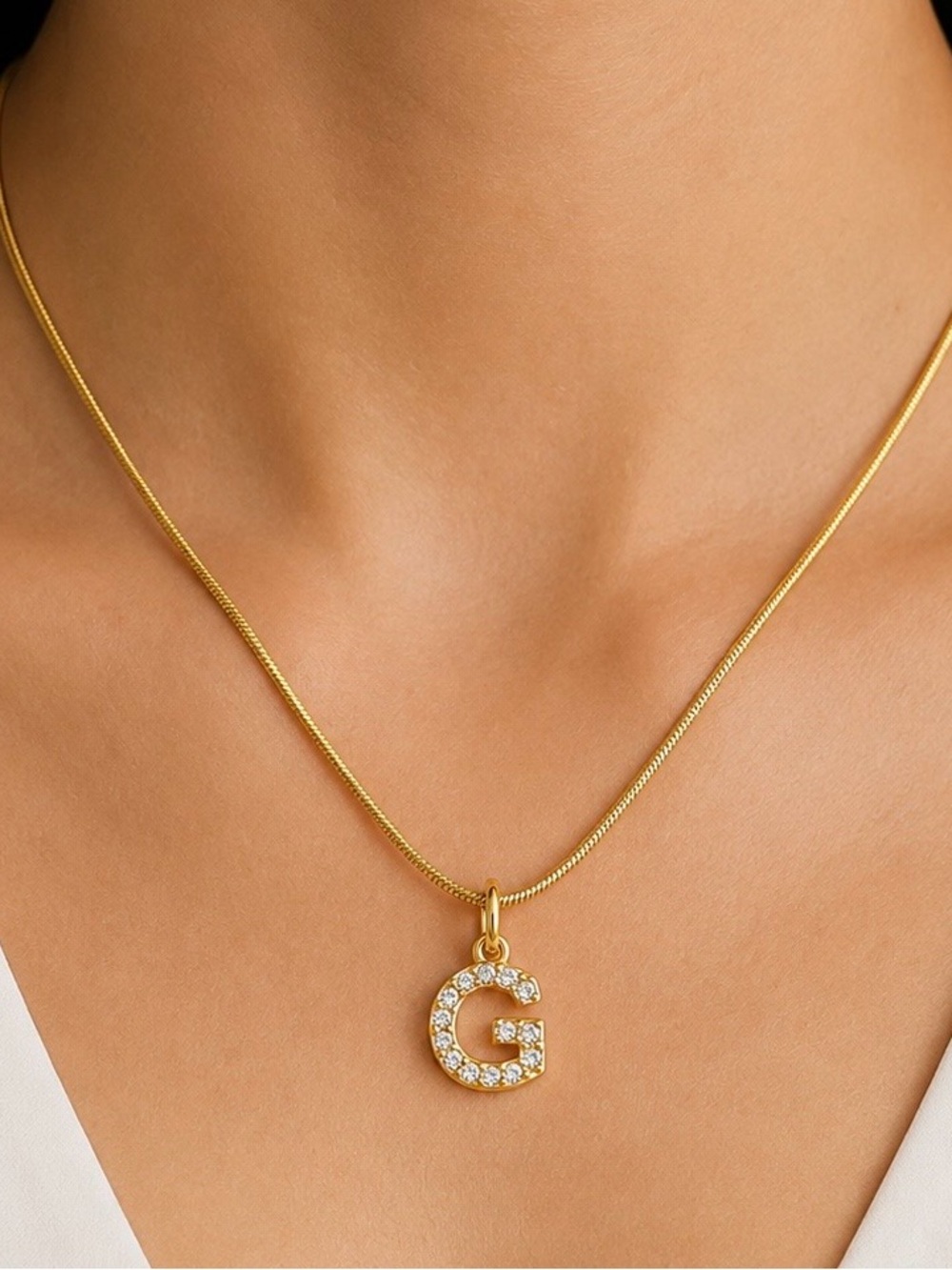 Premier Designs Gold tone Initial “G” 18” Pendant Necklace